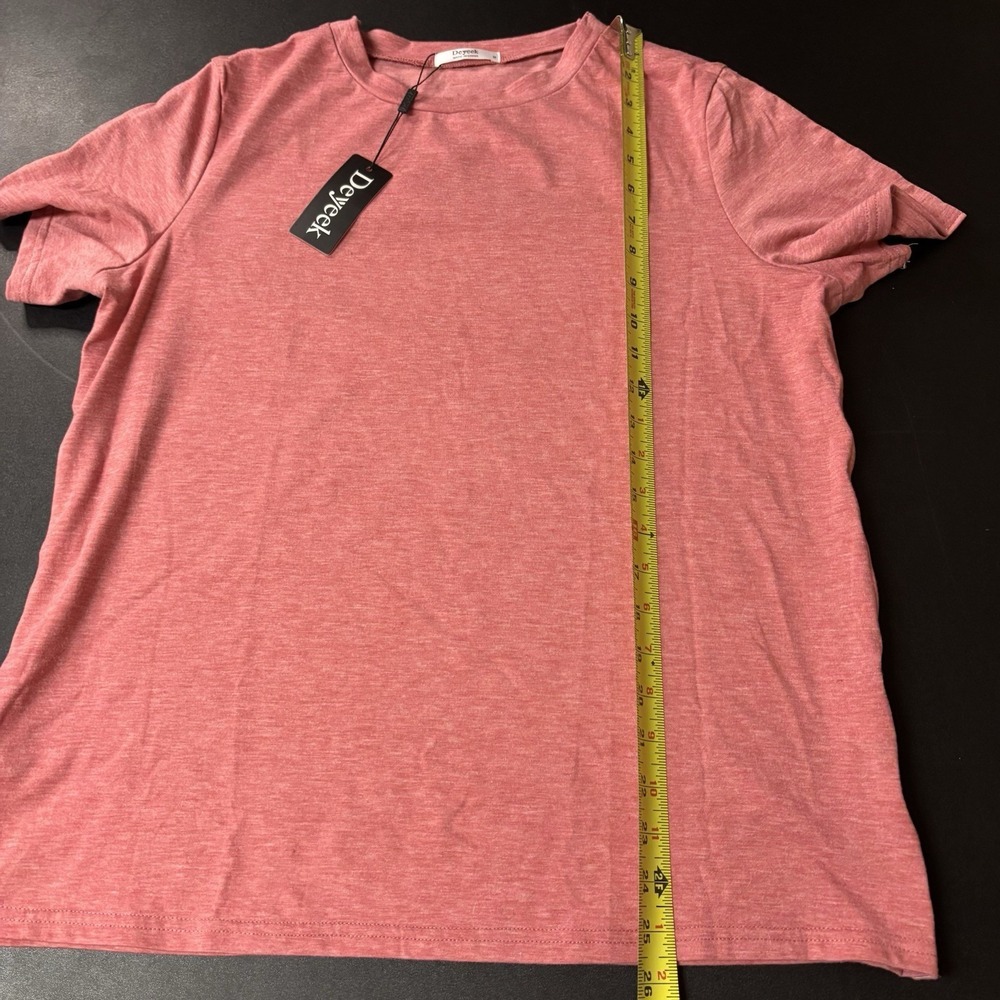 Deyeek  medium post shoulder surgery recovery short sleeve T-shirt new. Pink/red - Picture 6 of 9